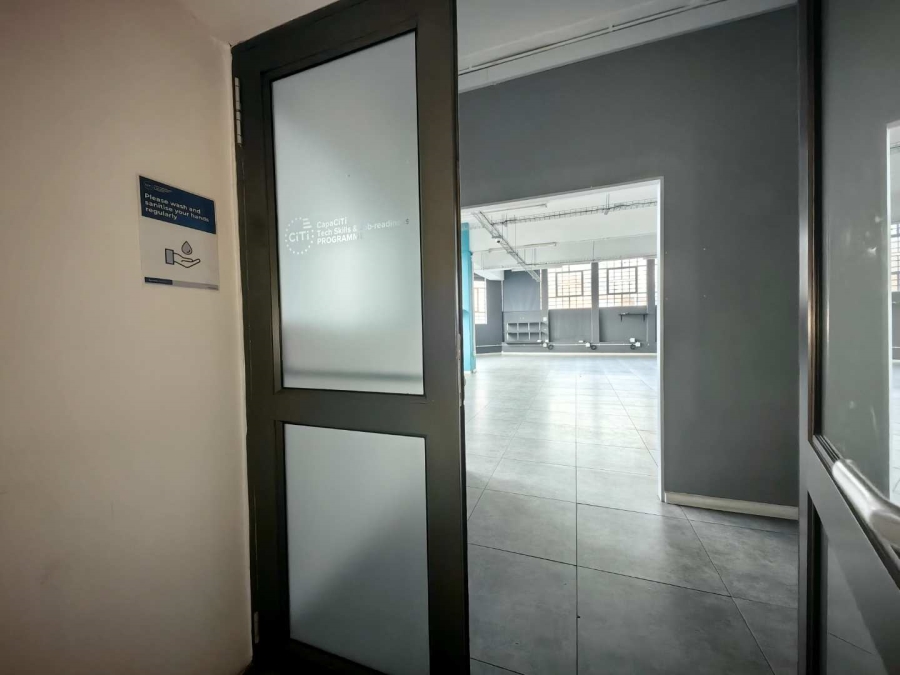 To Let commercial Property for Rent in Woodstock Western Cape
